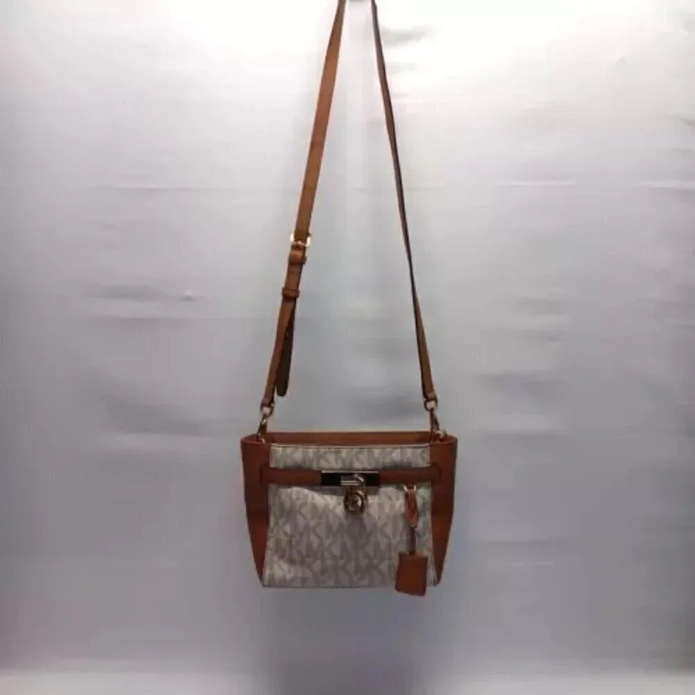 MICHAEL KORS‎ Signature Hamilton Traveler Medium Top Zip Messenger Bag Padlock